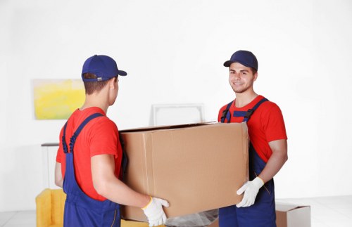 Flexible man and van removals service in Wandsworth for flats and offices